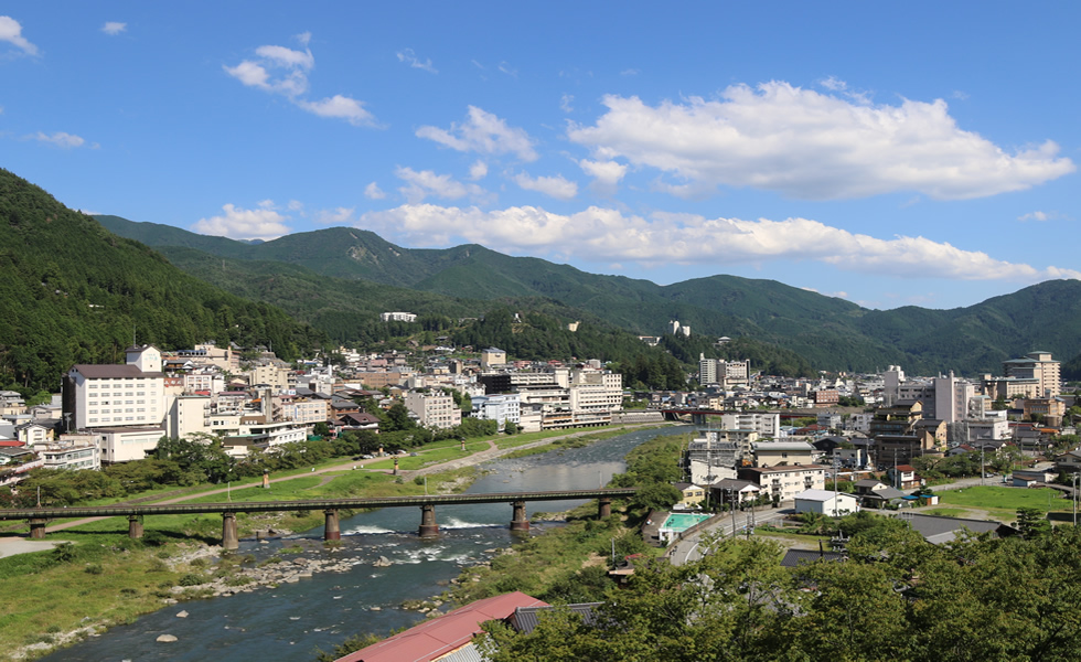 image02